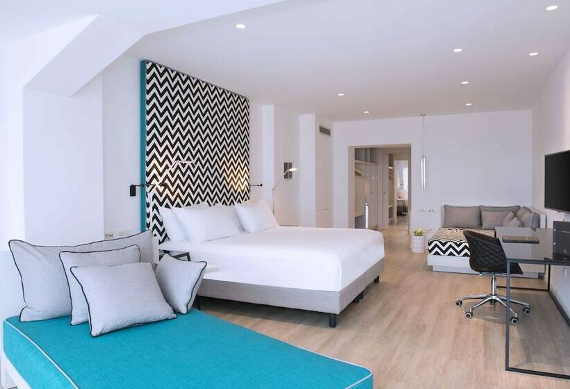 Четырехместный Номер Ejecutiva, Hilton Sorrento Palace