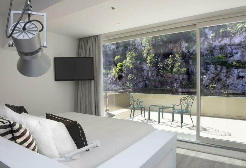 Трехместный Номер Superior, Hilton Sorrento Palace