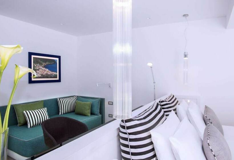 Трехместный Номер Superior, Hilton Sorrento Palace