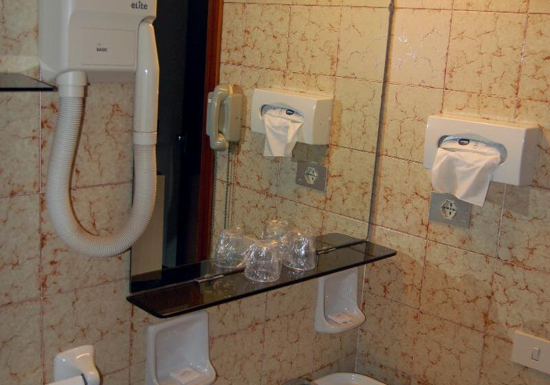 Economy Triple Room, Lido Mediterranee