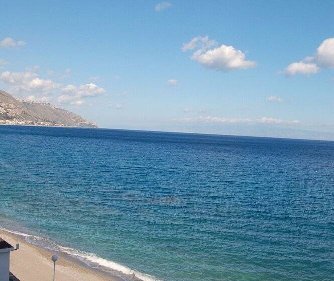 Triple Room Sea View, Lido Mediterranee