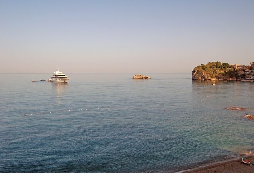 اتاق سوپریور با چشمانداز دریا, Lido Mediterranee