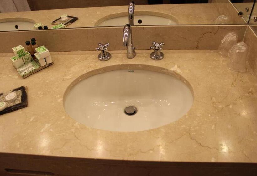 اتاق استاندارد, Palace Grand Hotel Varese