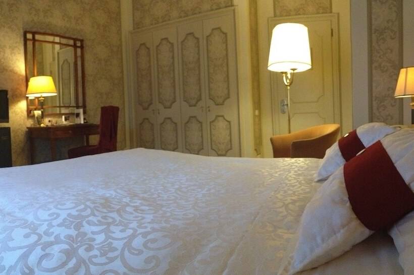 اتاق استاندارد یک نفره, Palace Grand Hotel Varese