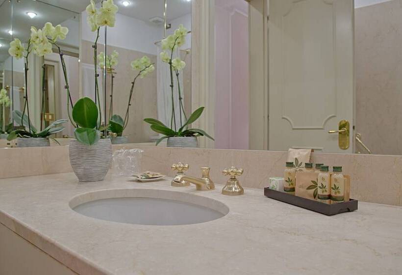 اتاق استاندارد, Palace Grand Hotel Varese