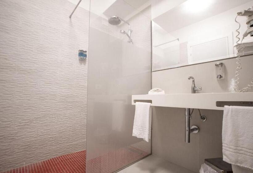 Семейный Номер Superior, Perla Del Golfo Resort