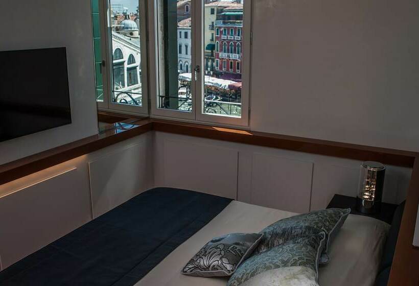 آپارتمان لوکس 1 خوابه, Rialto