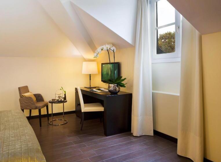 اتاق لوکس, Starhotels Majestic