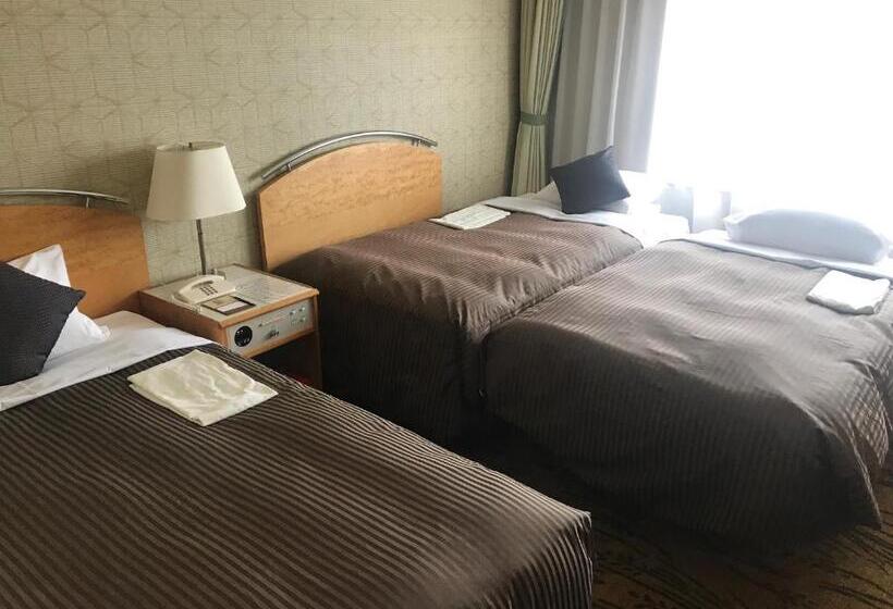 Номер Стандарт, Okura Niigata