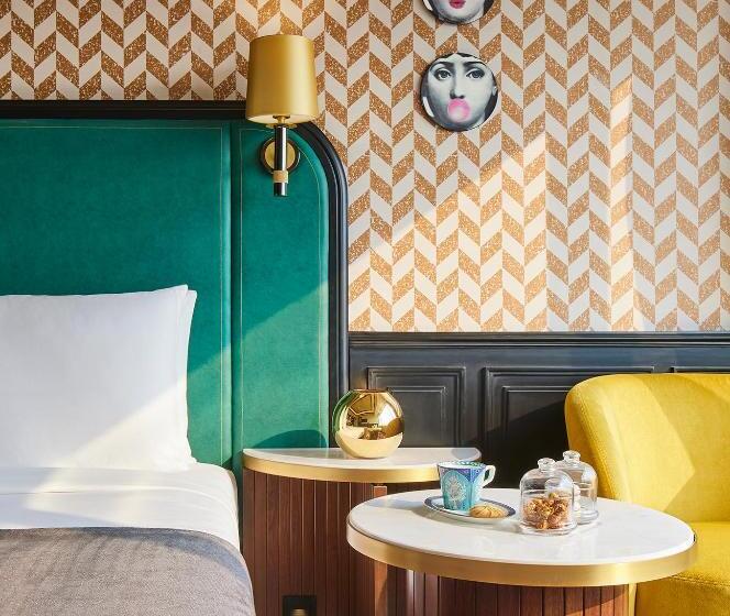 스탠다드 룸, The Connaught, New Delhi Ihcl Seleqtions