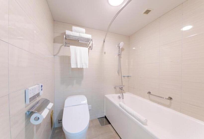 اتاق سوپریور با چشم‌انداز, Renaissance Okinawa Resort