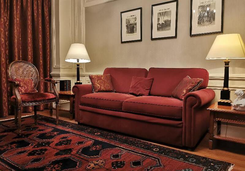 اتاق اجرایی, Apollofirst Boutique