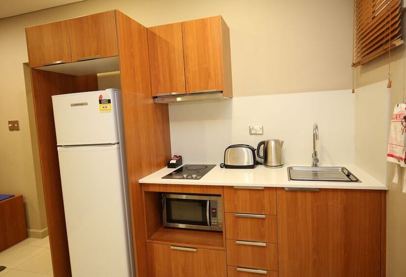 프리미엄 스위트, Ela Beach Hotel & Apartments