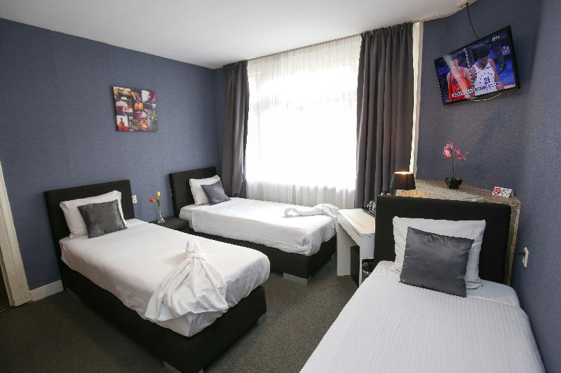 اتاق استاندارد سه نفره, Flipper Amsterdam