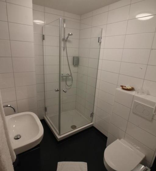 标准间, Het Wapen Van Harmelen