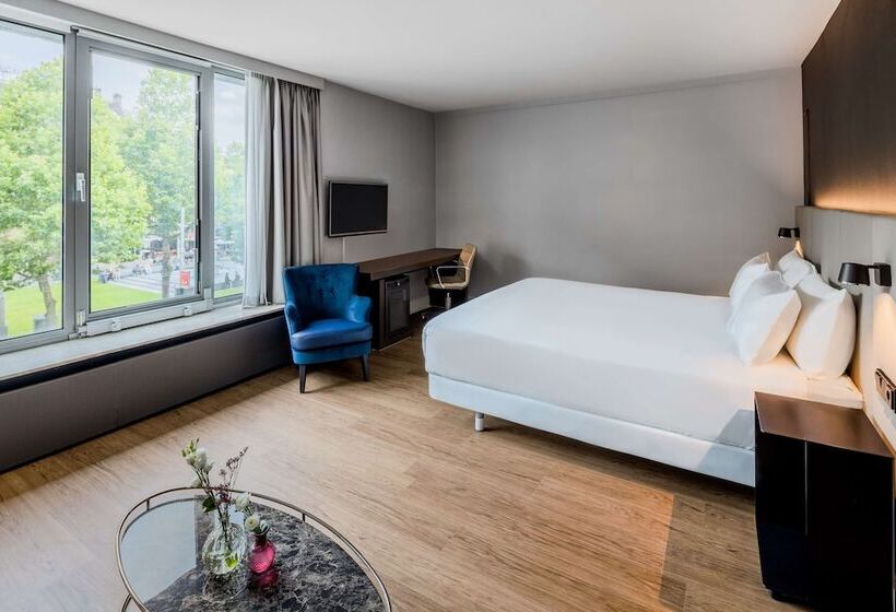 اتاق سوپریور با چشم‌انداز, NH Amsterdam Caransa
