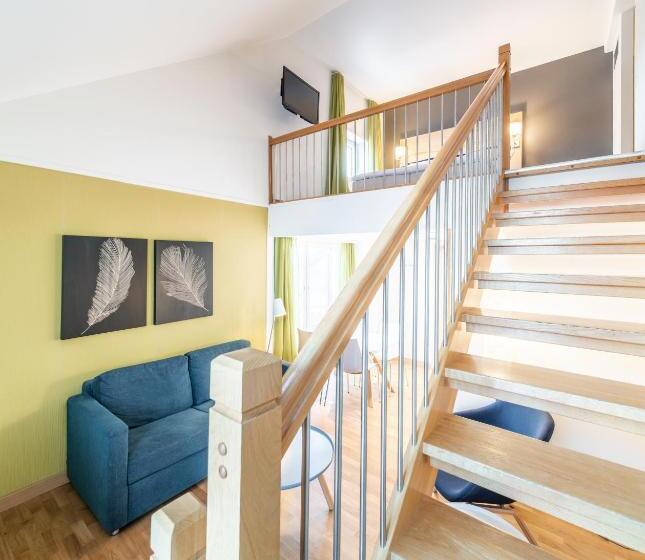Junior suite with river view, Radisson Blu Royal Garden Hotel, Trondheim