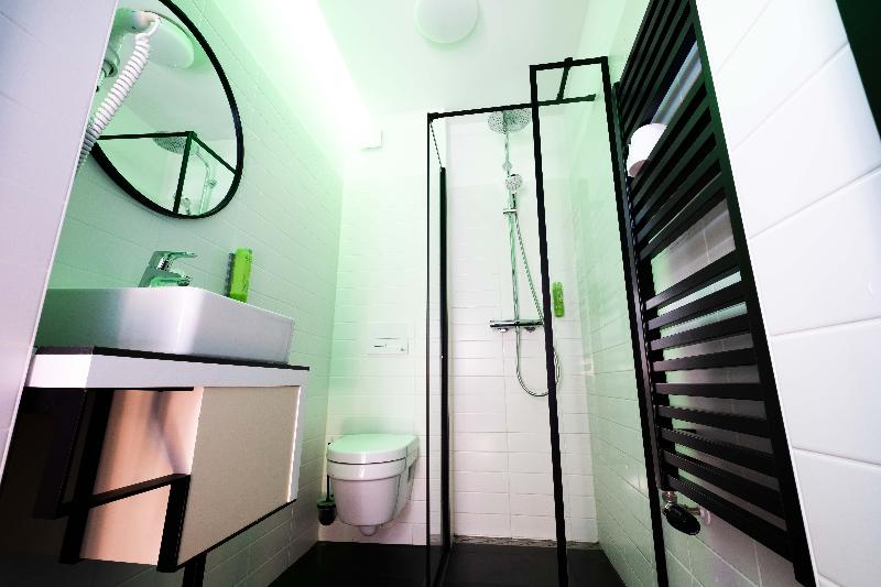 اتاق راحتی سه تخته, De Pijp Boutique Hotel