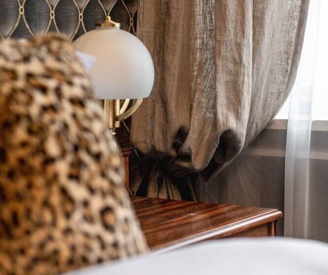 اتاق لوکس, H15 Francuski Old Town   Destigo Hotels
