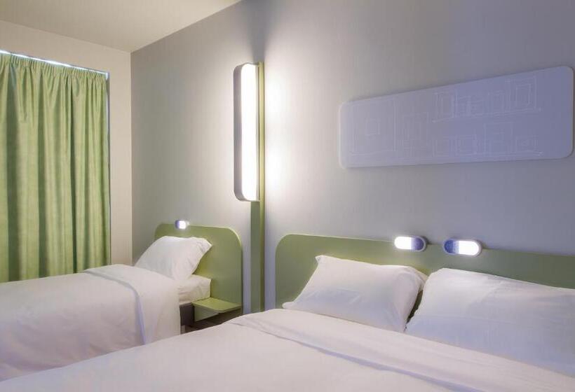 Standard Single Room Single Bed, Ibis Budget Braga Centro