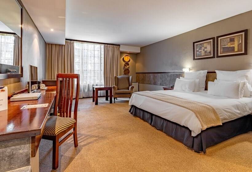 اتاق استاندارد با تخت بزرگ, African Sky Hotels   Pine Lake Inn