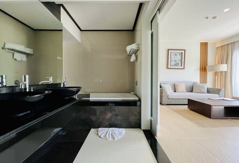 سوییت با چشم‌انداز دریا, Cape Panwa Hotel Phuket