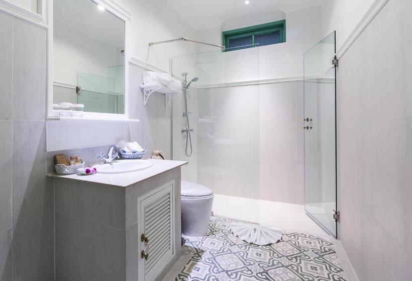 اتاق استاندارد, Cape Panwa Hotel Phuket
