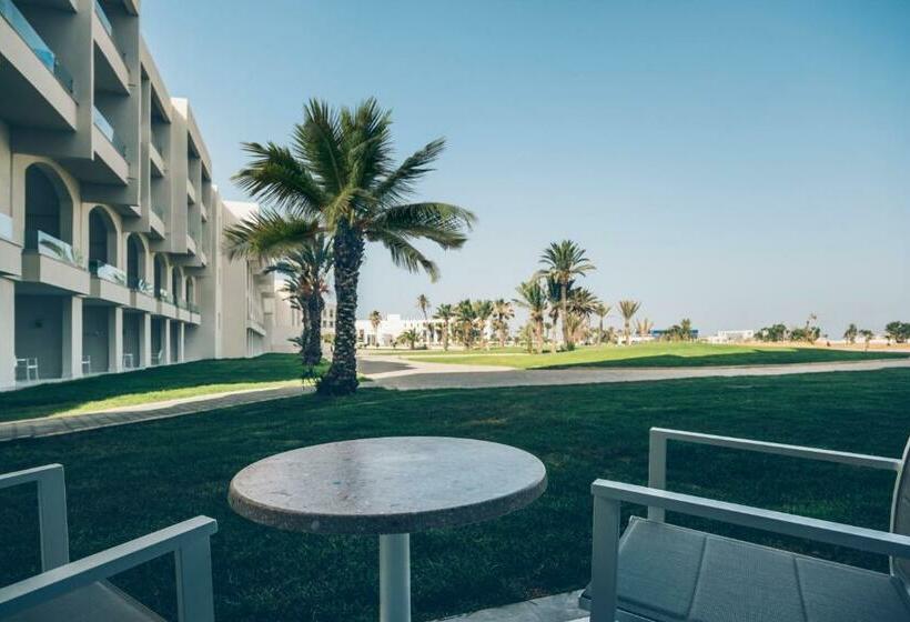 اتاق استاندارد با چشم‌انداز باغ, Iberostar Selection Kuriat Palace