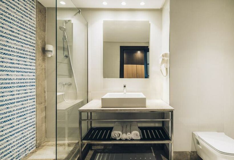 اتاق استاندارد با چشم‌انداز باغ, Iberostar Selection Kuriat Palace