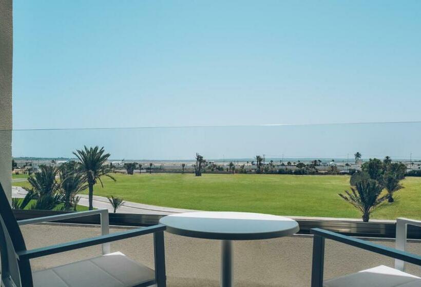 اتاق خانوادگی با چشم‌انداز باغ, Iberostar Selection Kuriat Palace
