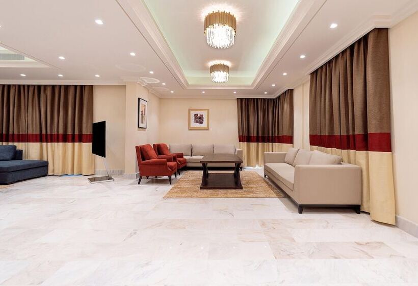 Апартаменты 4 Спальни, Sheraton Jeddah Hotel   Saudi Brothers Commercial Company Branch