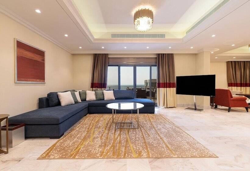 Апартаменты 4 Спальни, Sheraton Jeddah Hotel   Saudi Brothers Commercial Company Branch