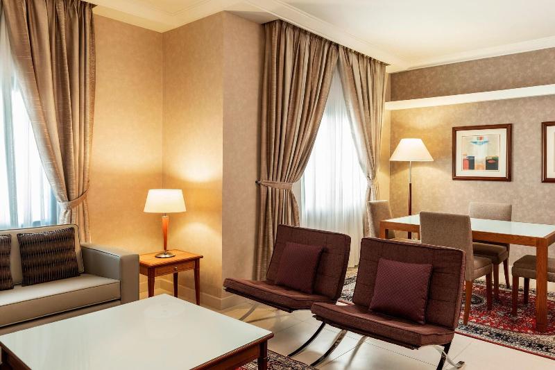 Вилла 3 Спальни, Sheraton Riyadh Hotel & Towers