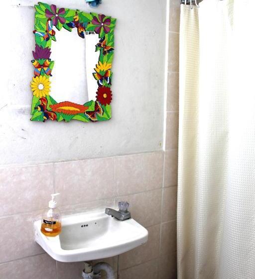 اتاق استاندارد, Ximenas Guest House