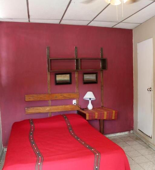 اتاق استاندارد, Ximenas Guest House