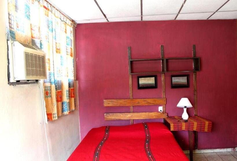 اتاق استاندارد, Ximenas Guest House