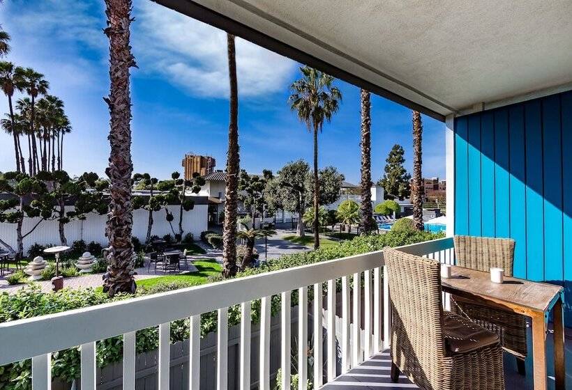 اتاق استاندارد, Anaheim
