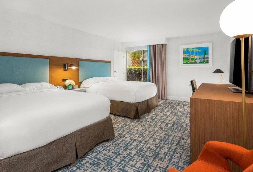 اتاق لوکس با تخت بزرگ, Anaheim