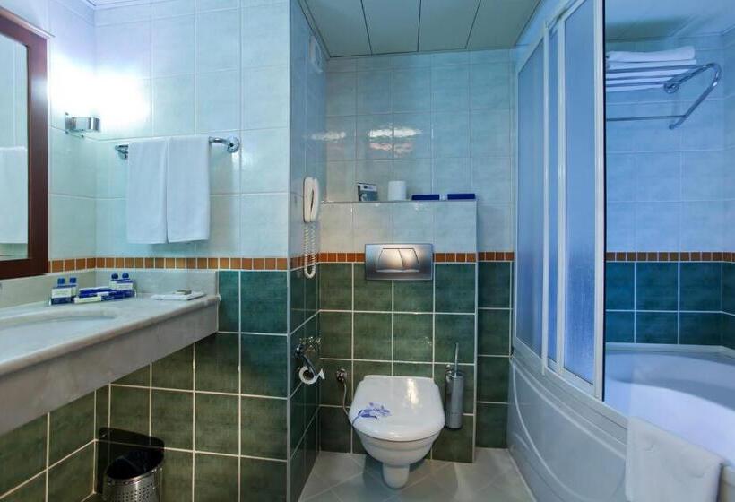 اتاق استاندارد, Best Western Plus Khan