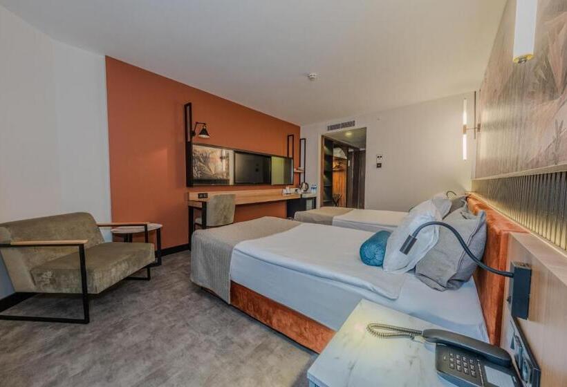 اتاق لوکس, Best Western Plus Khan