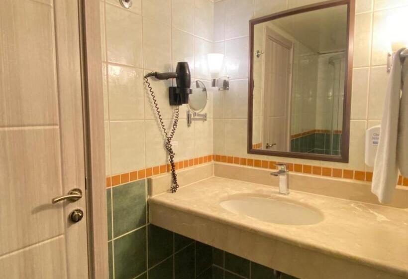 سوئیت با تخت بزرگ, Best Western Plus Khan