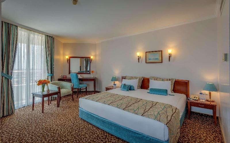 سوئیت با تخت بزرگ, Best Western Plus Khan