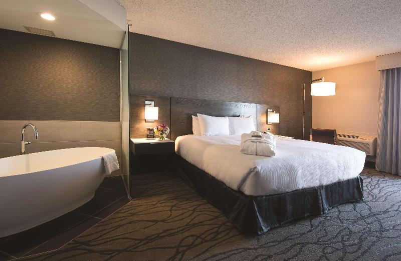 اتاق لوکس, Best Western Plus Khan