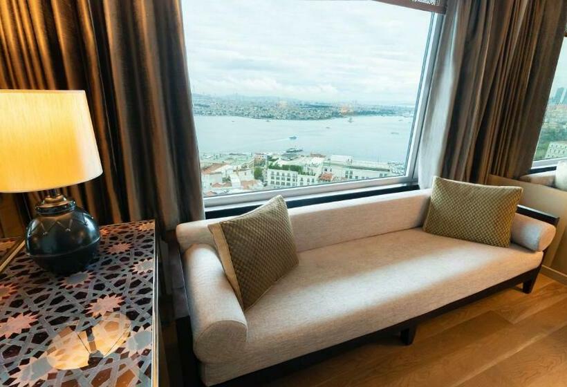 Deluxe Room with Views, The Marmara Taksim