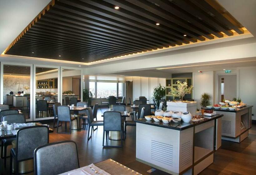 Club Room, The Marmara Taksim