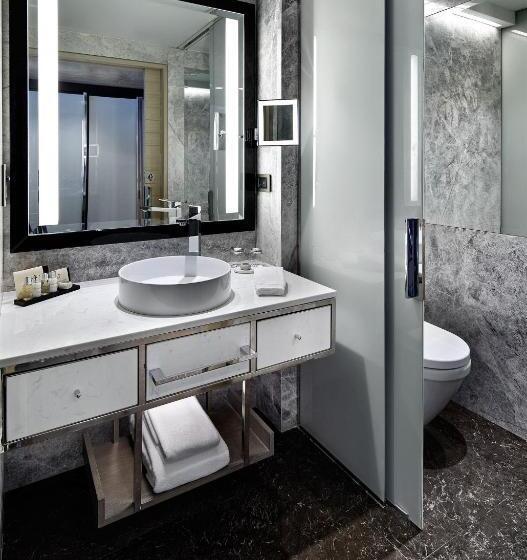 Club Room, The Marmara Taksim