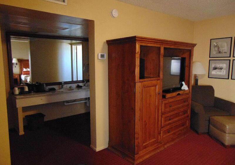 스위트, Best Western Plus Kings Inn And Suites