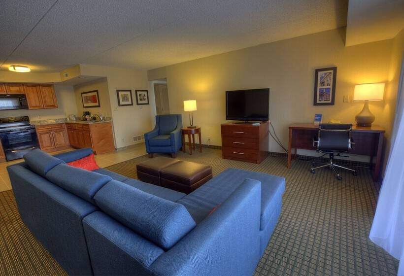 Люкс, Comfort Inn & Suites Rochelle   Dekalb