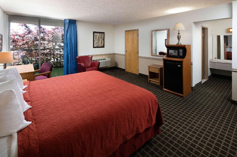Полулюкс, Red Lion Hotel Ellensburg