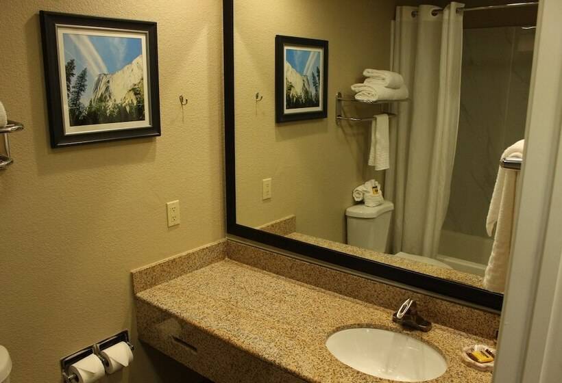 Люкс, Best Western Plus Sonora Oaks Hotel And Conference Center